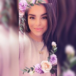 Meet your Posher, Yomali